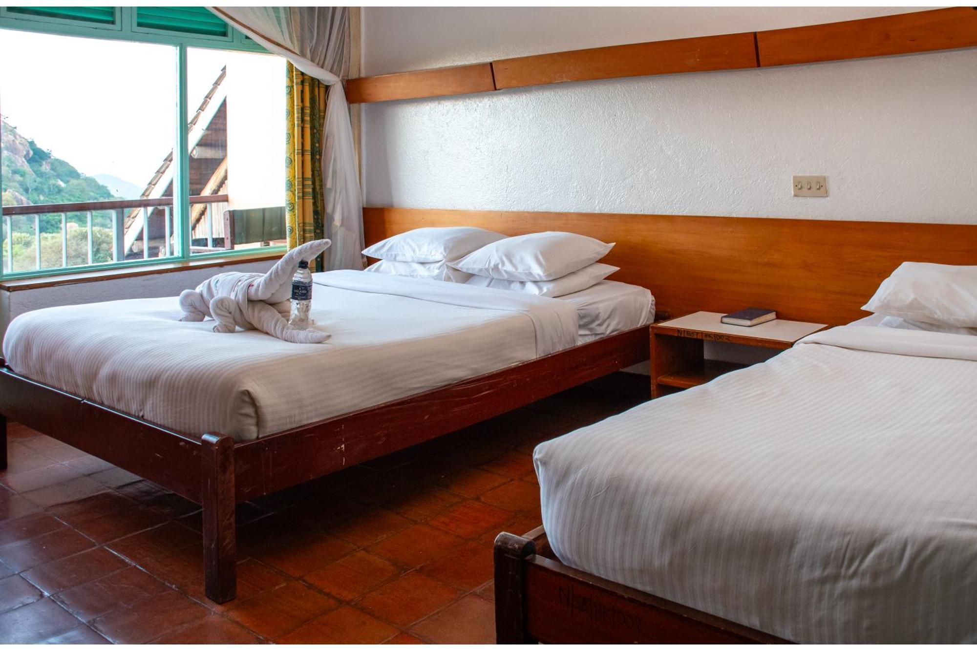 Ngulia Safari Lodge Ithumba Екстер'єр фото