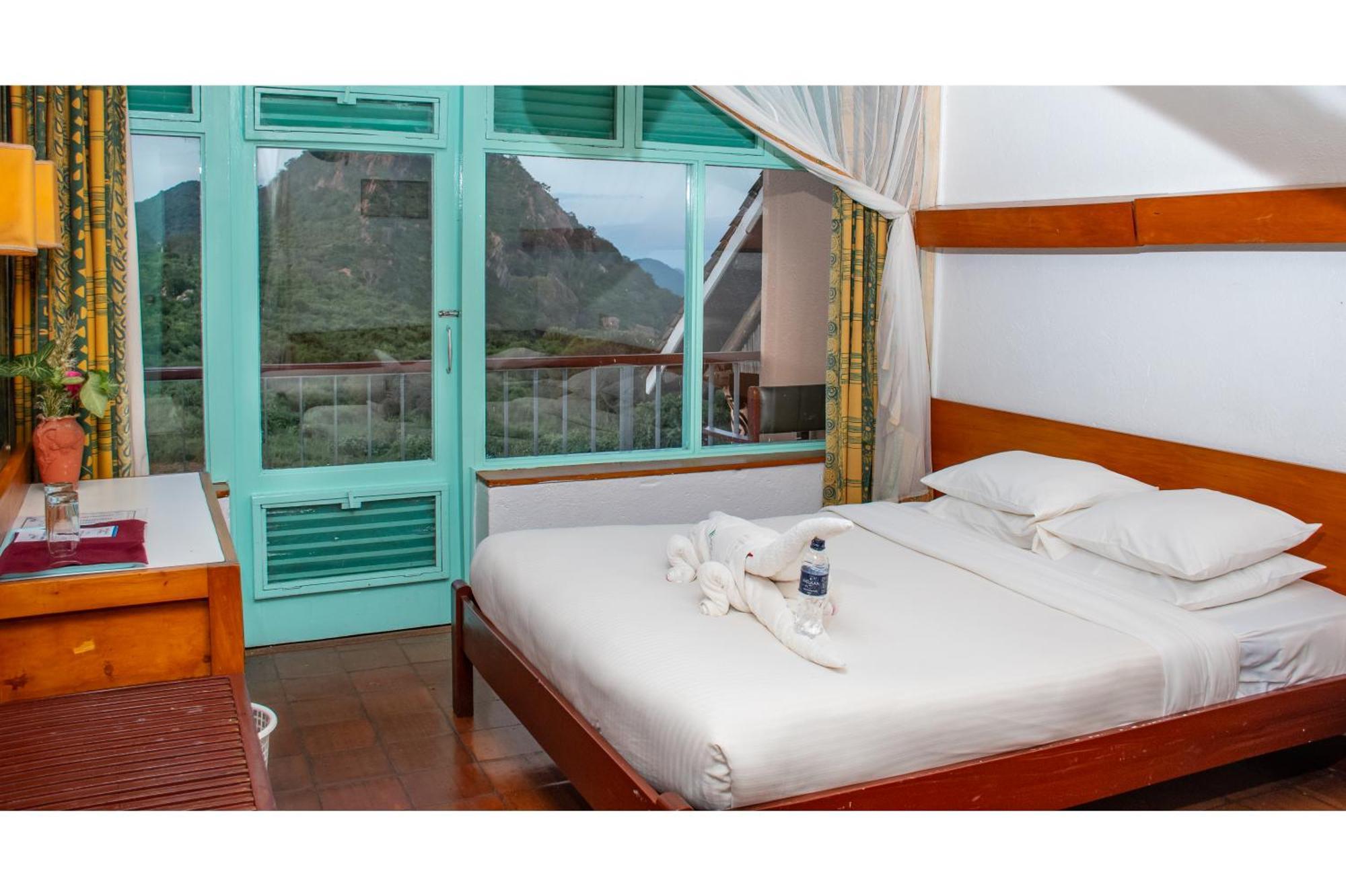 Ngulia Safari Lodge Ithumba Екстер'єр фото
