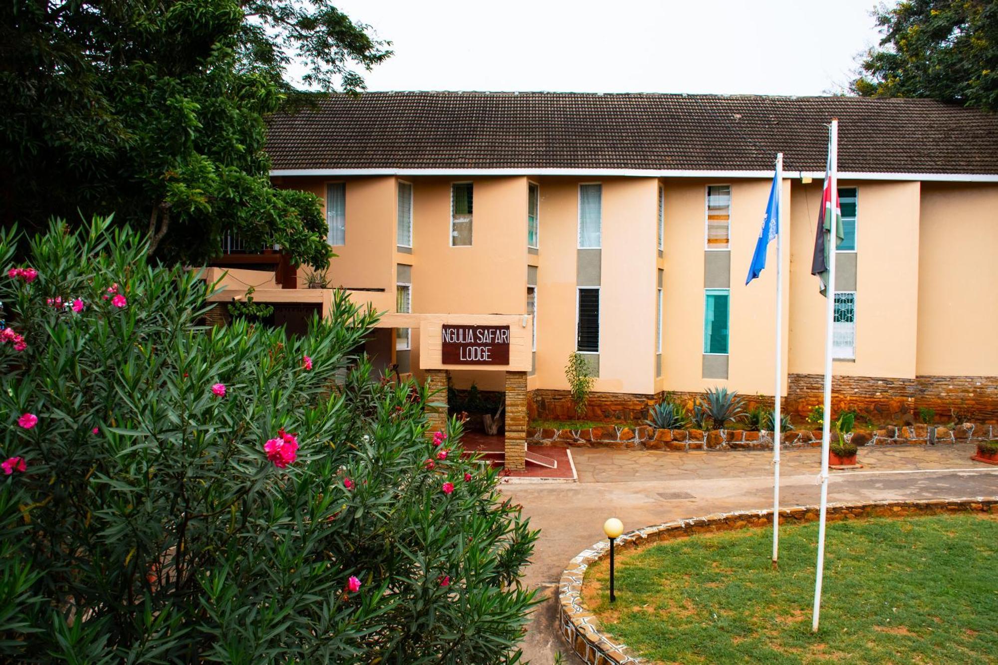 Ngulia Safari Lodge Ithumba Екстер'єр фото