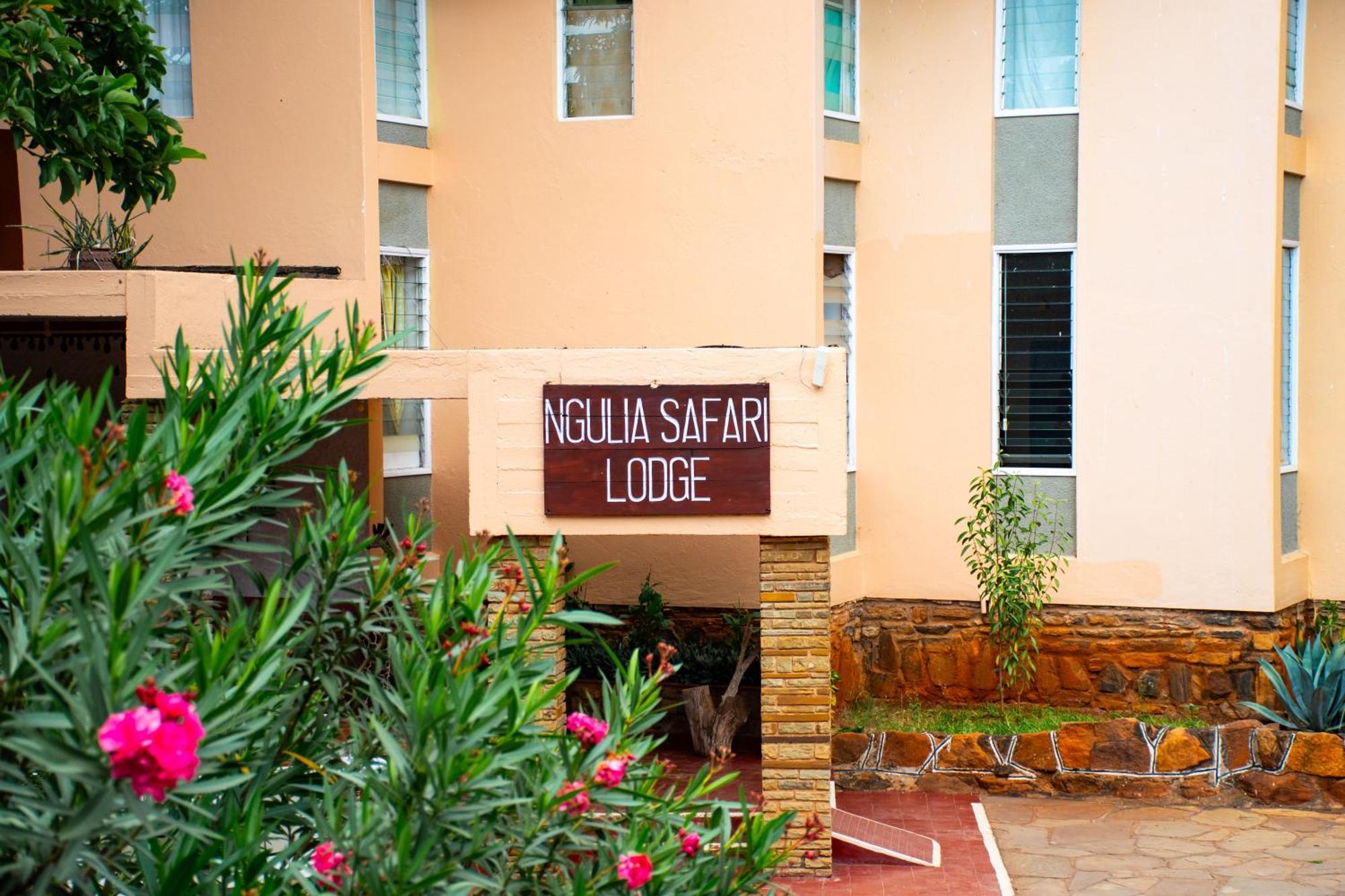 Ngulia Safari Lodge Ithumba Екстер'єр фото