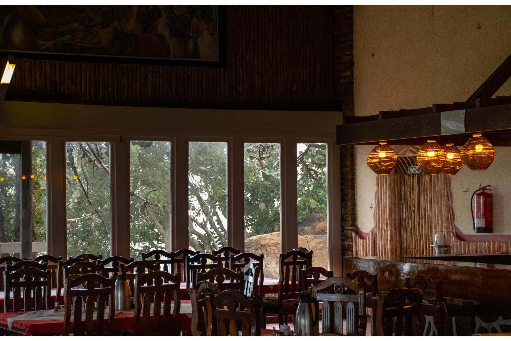 Ngulia Safari Lodge Ithumba Екстер'єр фото